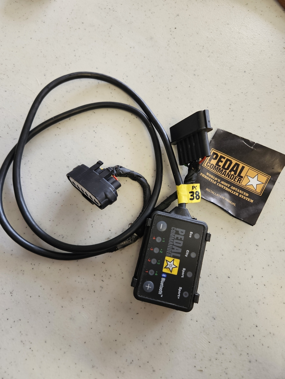 Pedal Commander for Toyota Tacoma - PC38 / 3rd Gen (2015-2023) / (2.7L-3.5L)